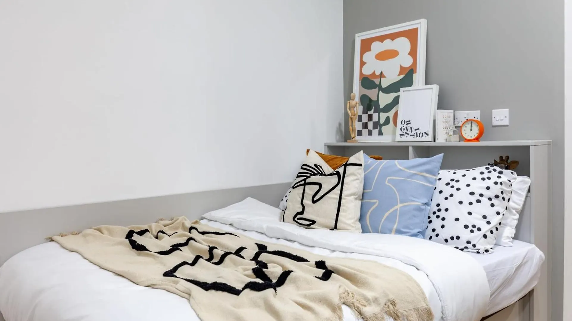 Student Only Accommodation At The Heart Of Nottingham Apartment