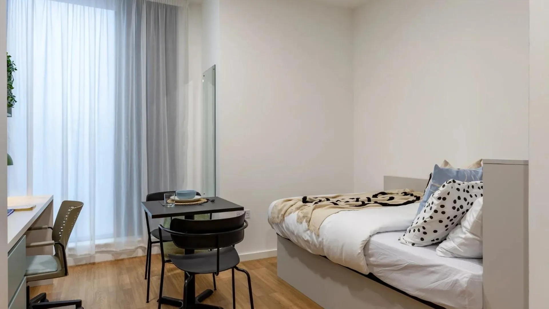 For Students Only The Waterways In Nottingham Apartment