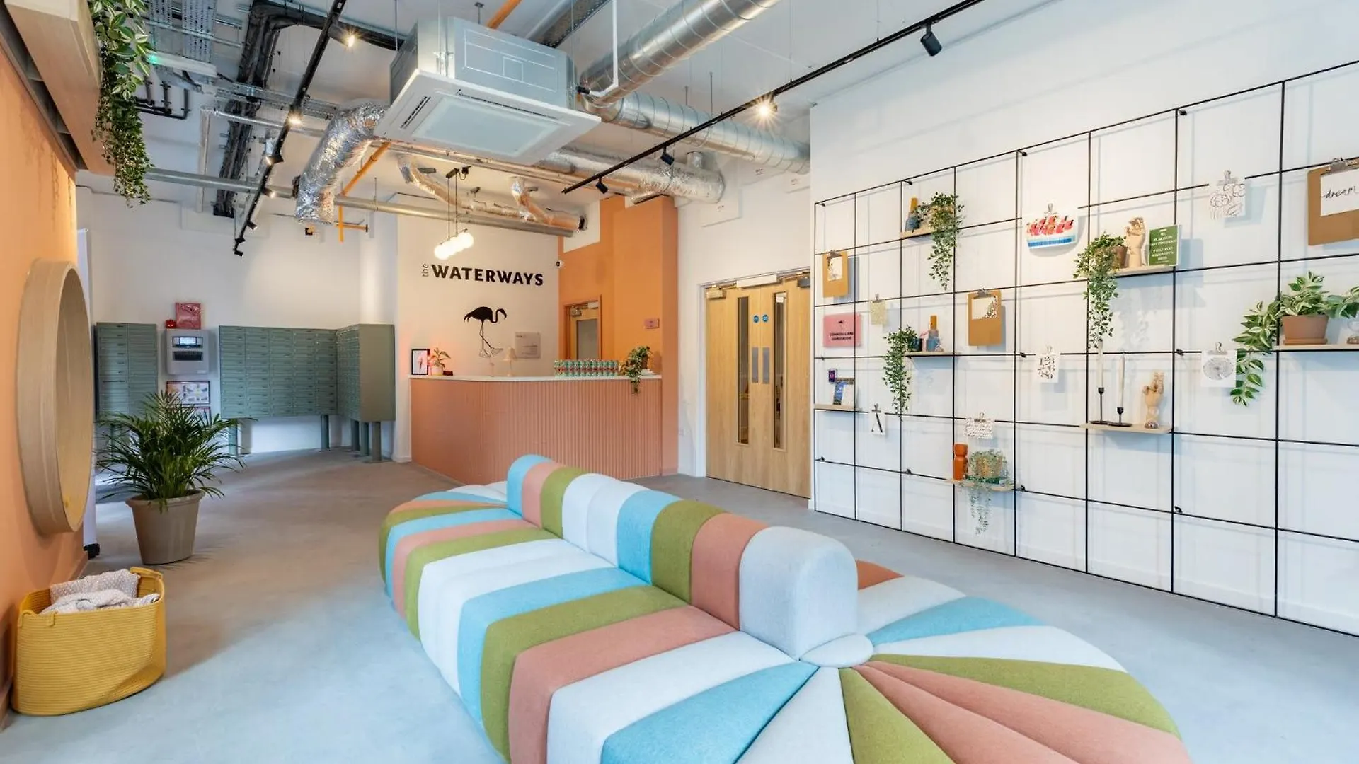 For Students Only The Waterways In Nottingham Apartment